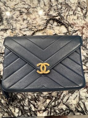 CHANEL Chevron Quilted Shoulder Bag - Dark Blue with Gold Hardware